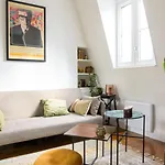 Newly Renovated Apartment In Trocadero