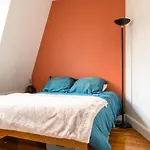 Newly Renovated Apartment In Trocadero