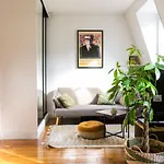Newly Renovated Apartment In Trocadero